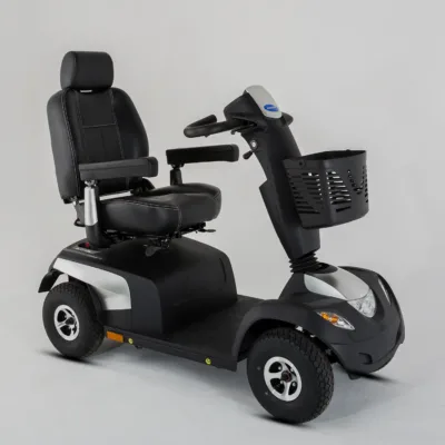 Invacare Comet Pro Elektromobil silber