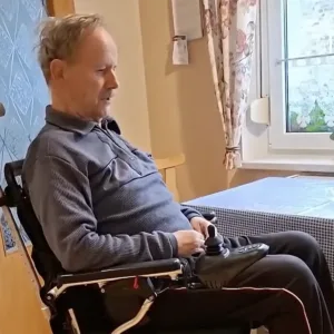 Jetzt fahre ich wieder selbst ins Dorf.